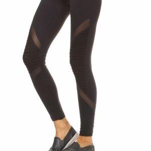 Black Ribbed Cut Out Yoga Legging